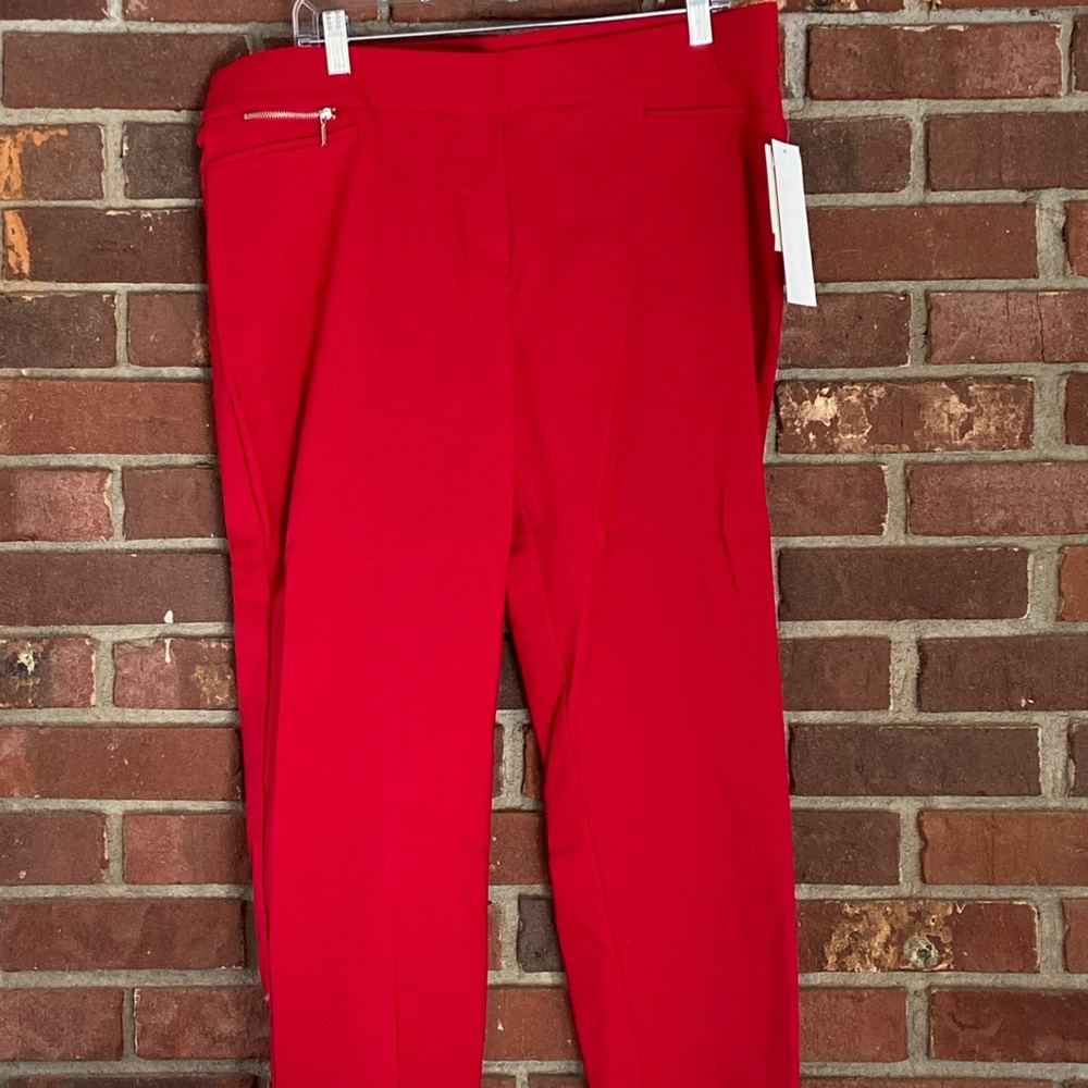 NWT Retrology Pants